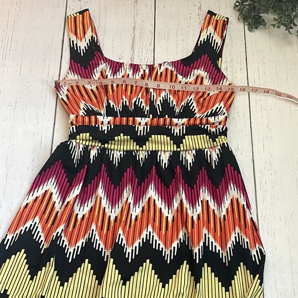 Multicolor Sleeveless Maxi Dress - Picture 7 of 9